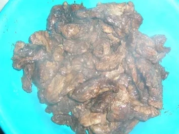 Rezept: Chinesische-Wok-Pfanne (Rindfleisch süss-sauer) meine spezielle Kreation, die immer gut ankommt Bild Nr. 8 Chinesische-Wok-Pfanne (Rindfleisch süss-sauer) meine spezielle Kreation, die immer gut ankommt - Rezept - Bild Nr. 8