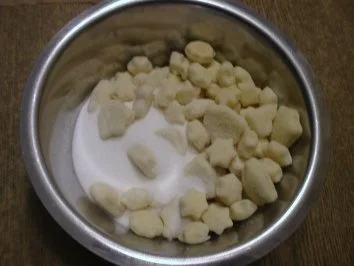 Feine Hefeplätzchen - Rezept - Bild Nr. 2