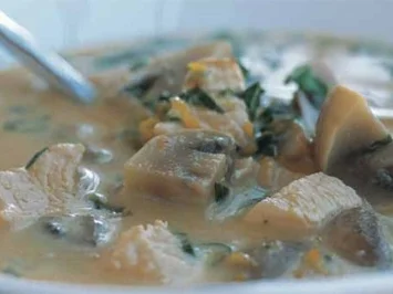 Thailändische Huhn-Kokos-Suppe - Rezept