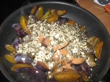 Rezept: karamelisierte Zwetschgen....im Kastenkuchen und zum Kürbiskernschmarren Bild Nr. 4 karamelisierte Zwetschgen....im Kastenkuchen und zum Kürbiskernschmarren - Rezept - Bild Nr. 4