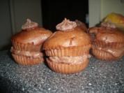 Schoko-Grieß-Törtchen mit Pudding-Grieß-Creme - Rezept