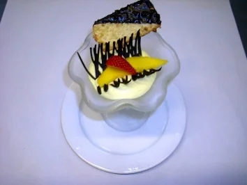 Mango-Joghurtmousse mit Gebäck - Rezept