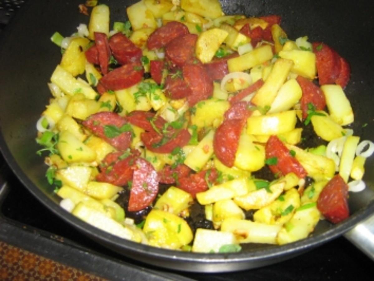 Kartoffel-Bohnen-Pfanne mit Chorizo - Rezept - Bild Nr. 6