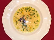 Klares Knoblauchsüppchen mit Sherry - Rezept