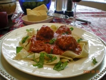 Rezept: Spaghetti with Meatballs Bild Nr. 2 Spaghetti with Meatballs - Rezept - Bild Nr. 2