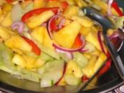 Malaiische Ananas Salat (Acar Nenas) - Rezept