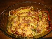 ** aus dem Ofen **  Mit Hackfleisch gefüllte Zucchini - Rezept
