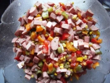 Salat Lyoner-Wurstsalat - Rezept