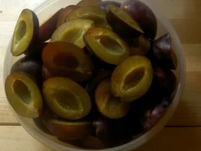 Beschwipstes Zwetschgenkompott - Rezept - Bild Nr. 2