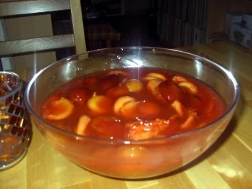 Beschwipstes Zwetschgenkompott - Rezept