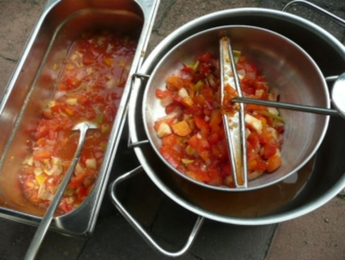 SUPPE /GEMÜSE /Tomatensuppe /kalt evtl. mit Ingwer und Ziegenkäsenocken - Rezept - Bild Nr. 4