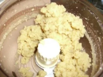 Rezept: selbstgemachtes Marzipan Bild Nr. 3 selbstgemachtes Marzipan - Rezept - Bild Nr. 3