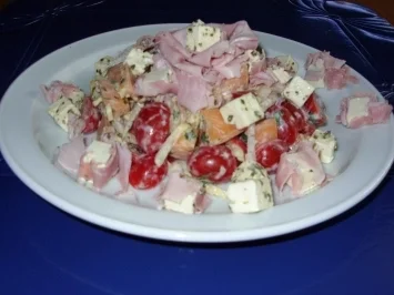 Rezept: Tomaten-Chicoree-Melonen-Schinken-Feta-Salat Bild Nr. 3 Tomaten-Chicoree-Melonen-Schinken-Feta-Salat - Rezept - Bild Nr. 3