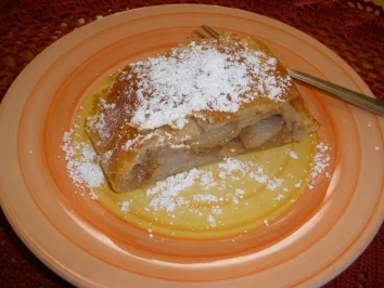 Rezept: Strudel süß - Birnen - Nuß - Strudel Bild Nr. 4 Strudel süß - Birnen - Nuß - Strudel - Rezept - Bild Nr. 4