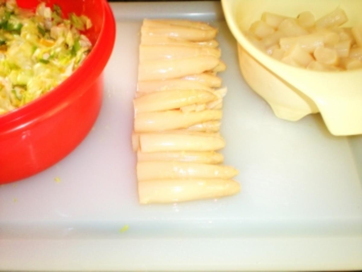 VORSPEISE: Spargelsalat mit mariniertem Hähnchenfleisch - Rezept - Bild Nr. 3
