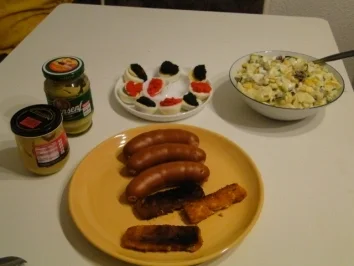 Rezept: Die 1000te Variante "Kartoffelsalat" Bild Nr. 4 Die 1000te Variante "Kartoffelsalat" - Rezept - Bild Nr. 4