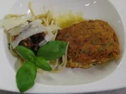 Hähnchenfilet in Ei-Käsekruste an sizilianischen Spaghetti - Rezept