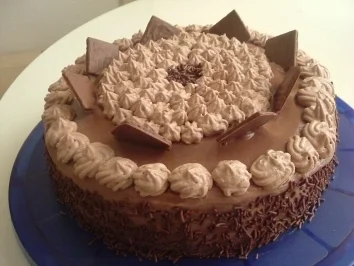 TORTE: CINDY´S SCHOKOLADEN-TORTE - Rezept