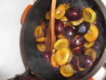 Plaumenmuss aus dem Backofen - Rezept - Bild Nr. 2