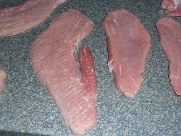 Rezept: Schnitzel mit Pfifferlinge,Salzkartoffeln und Sauce Hollandaise Bild Nr. 3 Schnitzel mit Pfifferlinge,Salzkartoffeln und Sauce Hollandaise - Rezept - Bild Nr. 3