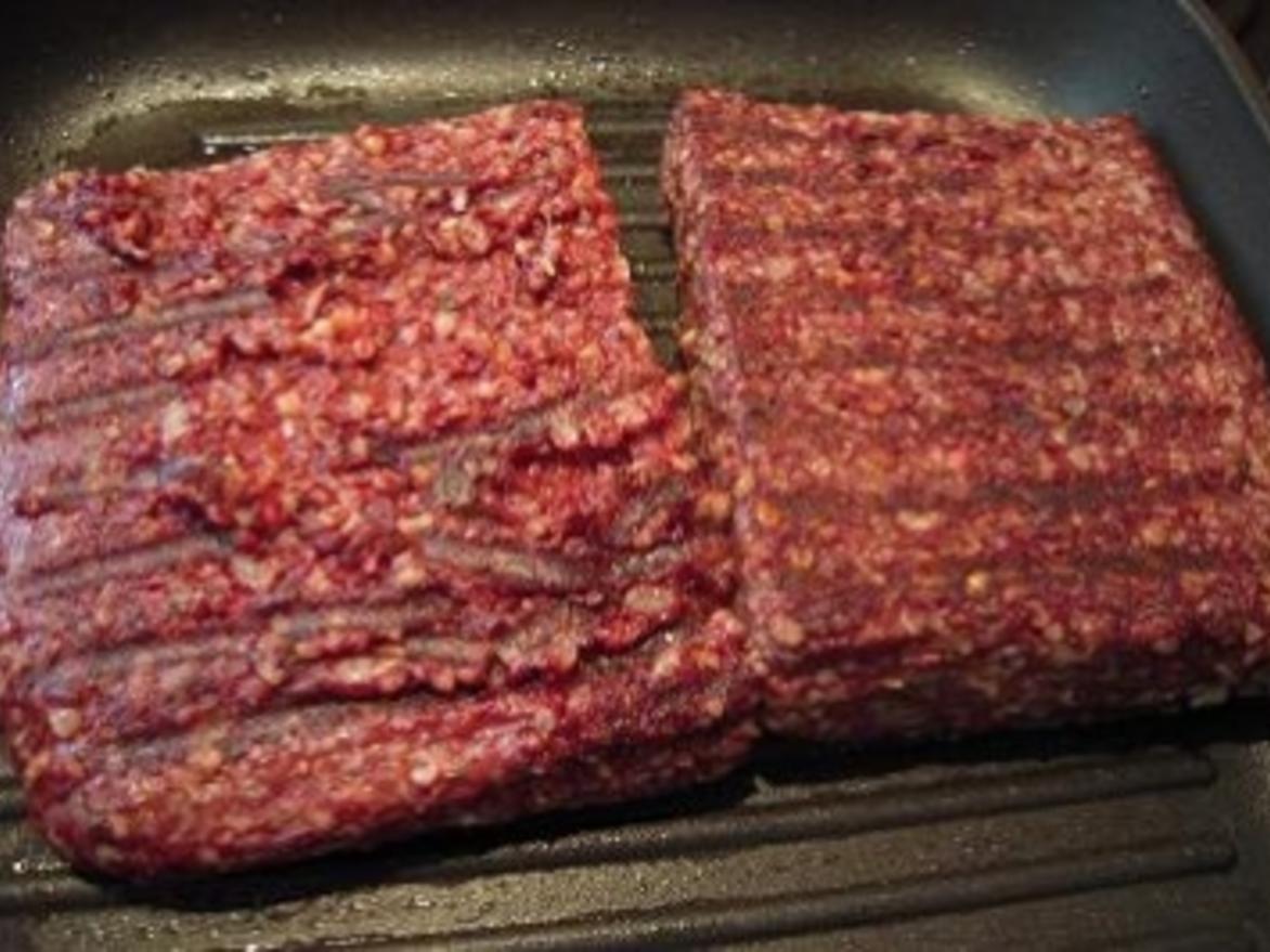 Bi Spitzkohl mit Panhas und Bratkartoffeln - einfach - von elke42