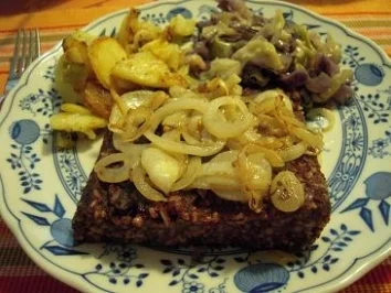 Bi-Spitzkohl mit Panhas und Bratkartoffeln - Rezept - Bild Nr. 10