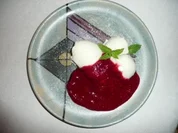 Dessert :Buttermilchgelee mit Himbeersößchen - Rezept