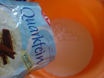 Rezept: Pflaumen-Schicht-Dessert Bild Nr. 7 Pflaumen-Schicht-Dessert - Rezept - Bild Nr. 7