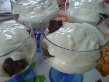 Rezept: Pflaumen-Schicht-Dessert Bild Nr. 10 Pflaumen-Schicht-Dessert - Rezept - Bild Nr. 10