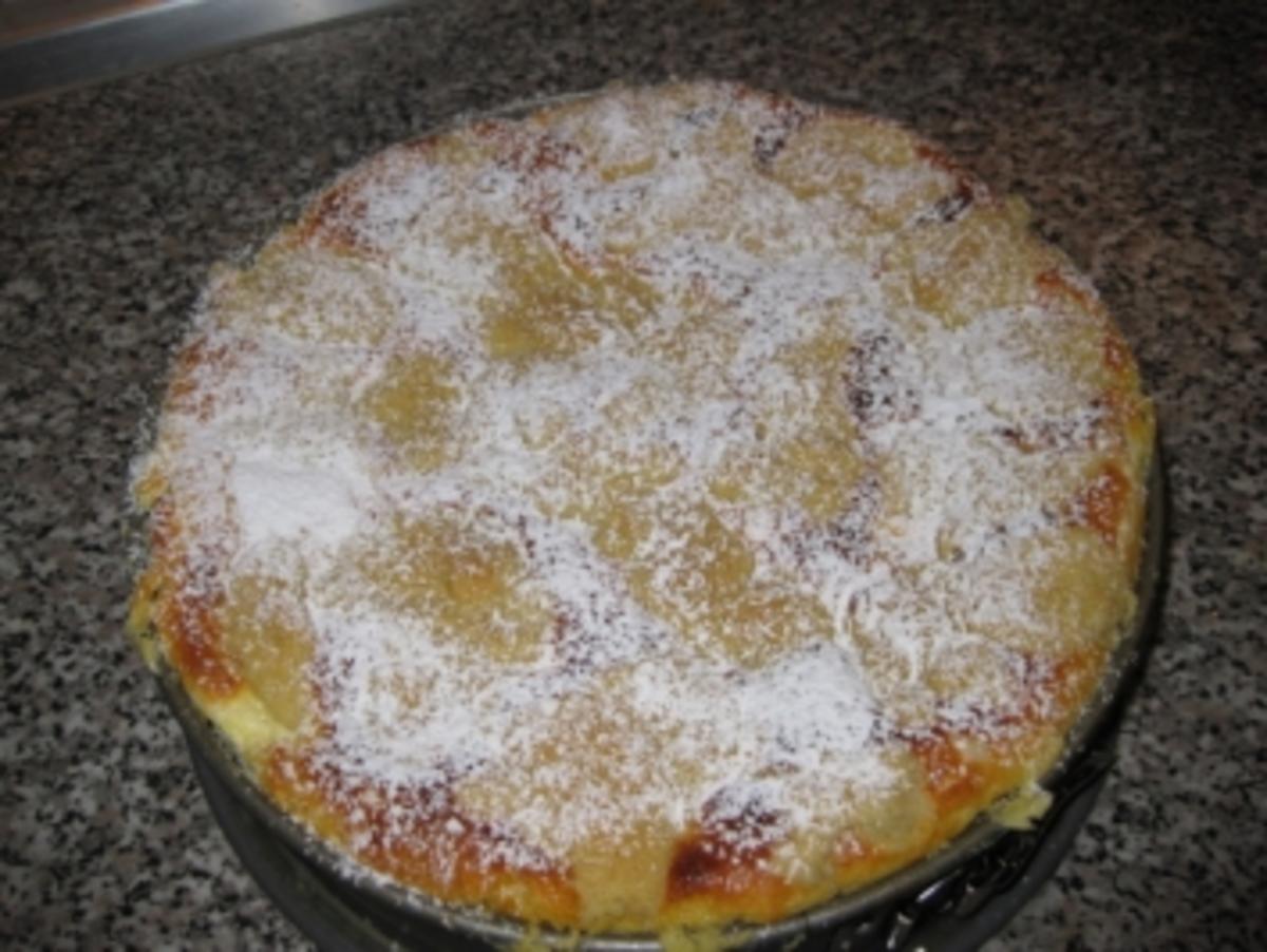 Apfel-Streusel-Torte mit einem Schuss Calvados...mmmh ... - Rezept