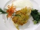 Zanderfilet in der Kartoffelkruste mit Dillschaum auf jungem Blattspinat - Rezept