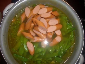 Rezept: Erbsensuppe mit Würstel Bild Nr. 7 Erbsensuppe mit Würstel - Rezept - Bild Nr. 7
