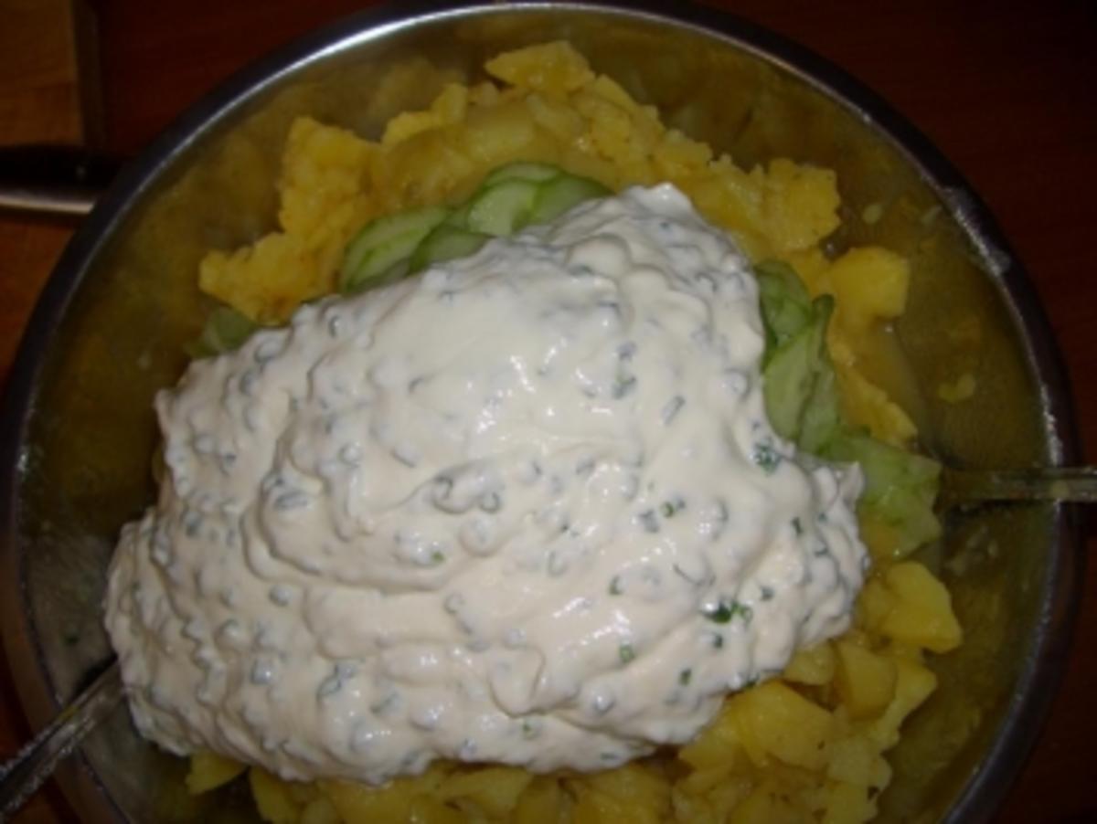 Schnitzel mit Kartoffelsalat - Rezept - Bild Nr. 5