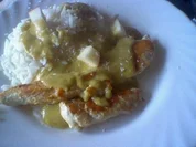 Hähnchenstreifen mit Reis und Currysoße - Rezept
