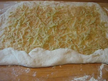 Apfel Pogatscha aus Schumadien - Rezept - Bild Nr. 3