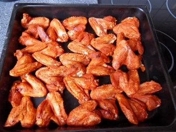 Rezept: Hähnchenflügel mit Beilage Bild Nr. 2 Hähnchenflügel mit Beilage - Rezept - Bild Nr. 2