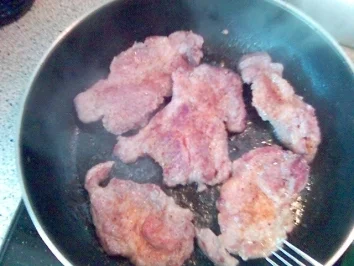 Steak mit Zwiebel zu Brot - Rezept - Bild Nr. 2