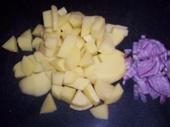 Rezept: Cremiges Kartoffelragout mit Kräutern Bild Nr. 2 Cremiges Kartoffelragout mit Kräutern - Rezept - Bild Nr. 2