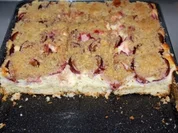 Pflaumen-Quark-Streuselkuchen vom Blech - Rezept