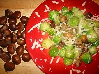 Rezept: Maroni mit Rosenkohl Maroni mit Rosenkohl - Rezept