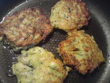 Rezept: Zucchini güvec Bild Nr. 3 Zucchini güvec - Rezept - Bild Nr. 3