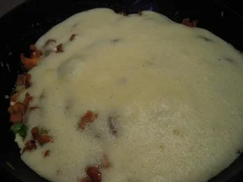 Pfifferlinge mit Lauchzwiebeln und Rührei - Rezept - Bild Nr. 4