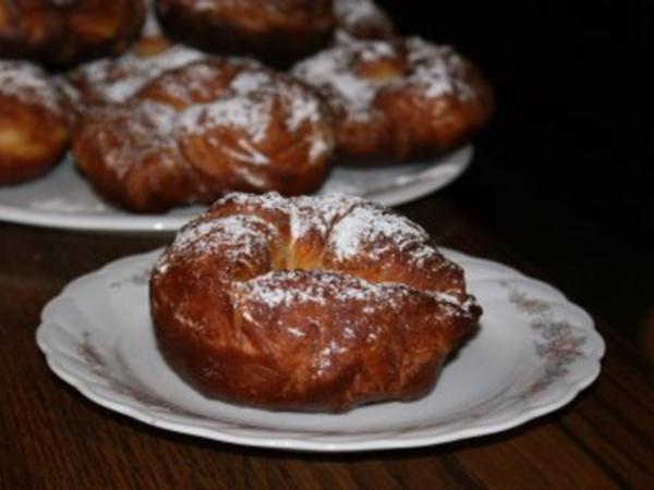 Kirchweihnudeln bayerisches Schmalzgebäck - Rezept mit Bild - kochbar.de