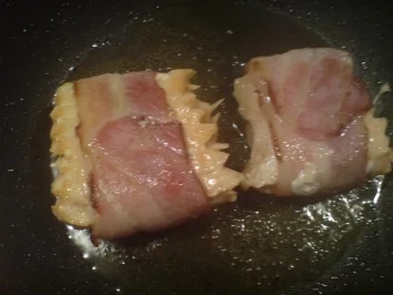 Wildlachs-Medaillons in Speckmantel - Rezept - Bild Nr. 3