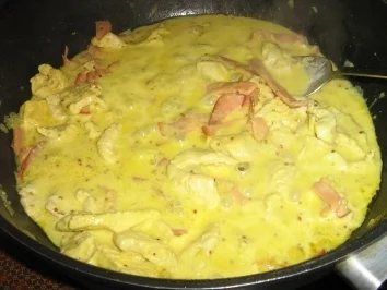 Rezept: Geschnetzeltes mit zweierlei Senf-Soße auf Spätzle Bild Nr. 5 Geschnetzeltes mit zweierlei Senf-Soße auf Spätzle - Rezept - Bild Nr. 5