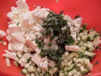 Rezept: Gefüllte Putenschnitzel Bild Nr. 2 Gefüllte Putenschnitzel - Rezept - Bild Nr. 2