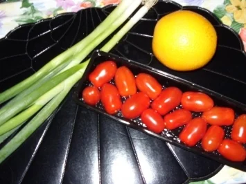 Gebratene scharfe Puten-Paprika-Spieße mit Tomaten-Lauchzwiebel-Reis - Rezept - Bild Nr. 2