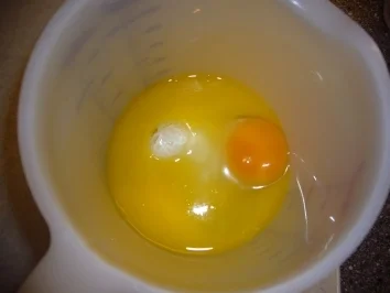 Rezept: Kikis Pudding-Hefebrezeln Bild Nr. 6 Kikis Pudding-Hefebrezeln - Rezept - Bild Nr. 6