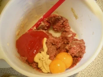 Rezept: Beef Tartare Bild Nr. 6 Beef Tartare - Rezept - Bild Nr. 6