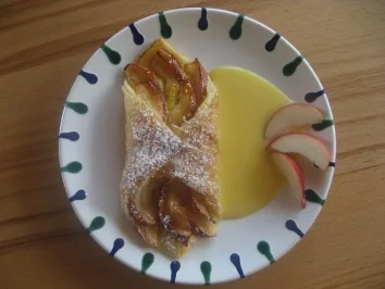 Rezept: Angi´s Kaffeeklatsch - Apfelteilchen Angi´s Kaffeeklatsch - Apfelteilchen - Rezept